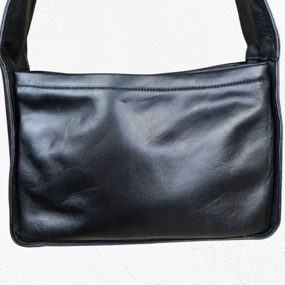 Vintage 1980s 111 STATE Black Leather Shoulder Bag Minimalist Heritage Purse - Picture 3 of 14